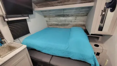 Come Glamping in this luxurious 2022 RV in DT FT MYERS, Very Private Space! Hotels near Edison & Ford Winter Estates