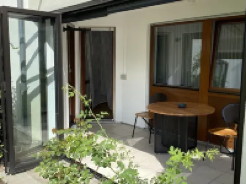 Ferienwohnung mit Terrasse Hotels in Metzingen