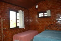 Cozy house in the best of Serra - view p Rio Ipojuca, prox center.