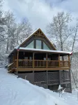 4BR/3B Home w/Covered Porch in Private, Gated Community-Golf,Pool,HotTub&FirePit