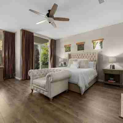 PGA West Golf Course and Lake View Pool/Spa Home Rooms