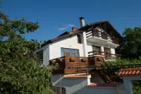 Great Villa close to Rilla's Seven Lakes Hotel di 