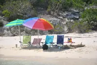 Waterfront Villa with Dock, Walk to Beach Club & Rusty Anchor Rest. 3b/r  3.5b/a - Villas