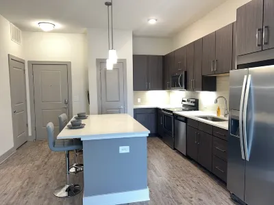 Luxury Creator's Loft | Onsite Pool! Hotels near Divang Cafe