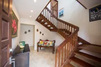 Moonshine Villa - Luxury redefined in Silver Sands Hotels in Duncans