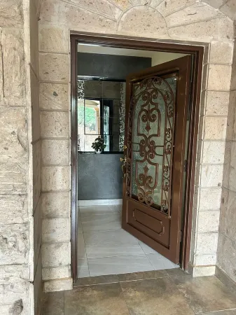 GRAN ALOJAMIENTO:) 5 HABITACIONES CON BAÑO Y CLIMA