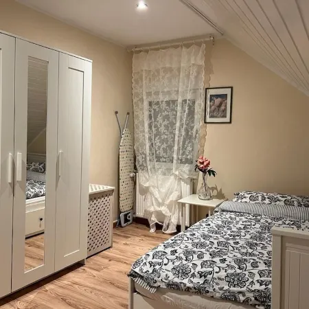 Schöne 2 Zimmerwohnung mit Kostenlosem Parkplatz