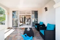 The Cottonwood House - Beach Villa