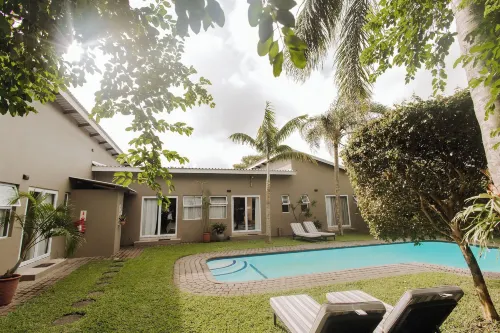 IGwalagwala Guest House Hotels in Santa Lucia