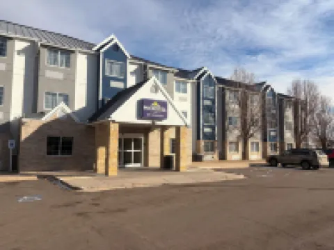 Microtel Inn & Suites by Wyndham Denver Airport