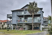 Breezy Murrells Inlet Condo w/ Deck: Walk to Beach - de playa