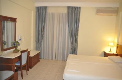 Florena Hotel فنادق في Paleros