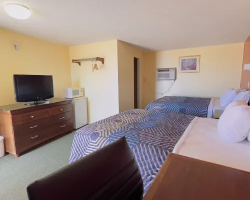 Travelors Lodge Motel & RV Park US-287&US-96 Hotels in Eads