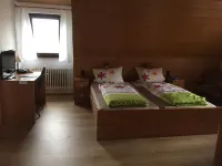 가스트호프 하우스만 슐로크텐 호텔