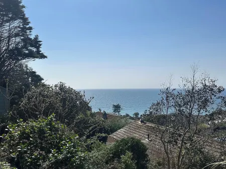 Waves Edge Отели в г. Торпойнт