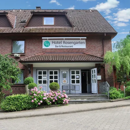 G&H Hotel Rosengarten Отели рядом с достопримечательностью «Харбург»