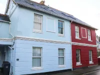 Higher Cliftonville Hotels near Dorking Deepdene