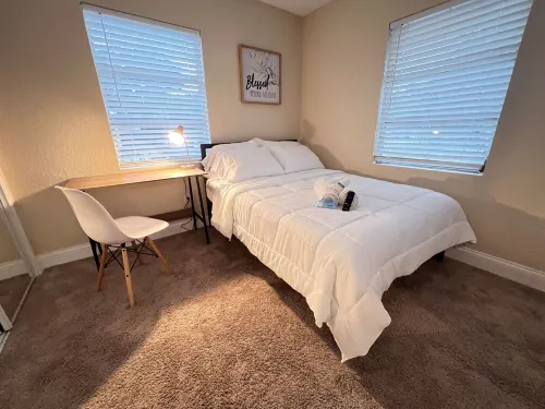 Comfortable Room Rentals Outlets & Kingsky Academy Hotels in Polk County