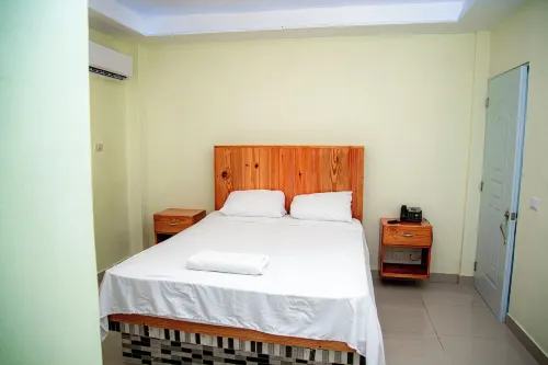 Hotel J&M