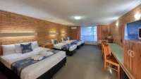 James Street Motor Inn Hotels in South Toowoomba
