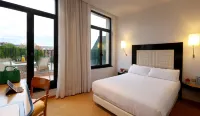 Abba Burgos - balcony