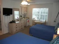 Brunswick Plantation Resort Villa 406 Features 27 Hole Golf Course and Beaches Nearby by Redawning - Villas