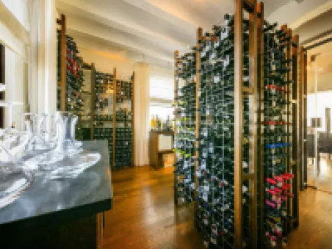 瓦魯亞斯酒店 芬洛酒店