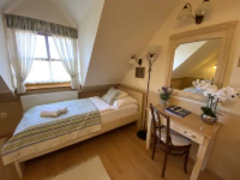 Rigótanya Relax & Wellness Panzió Bükfürdő Hotels in Buk