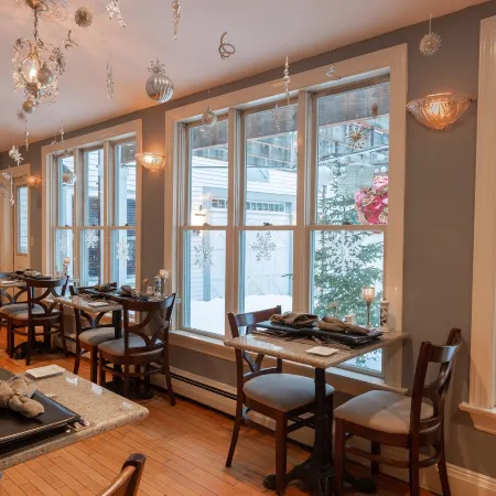 Hartstone Inn
