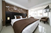 Hotel Solec - 3-Star