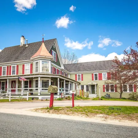 Rosewood Country Inn