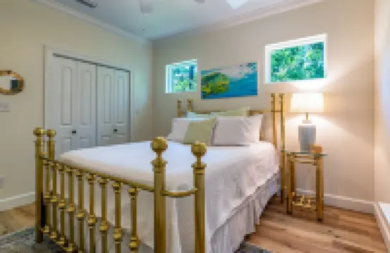 終於 - 1011馬奎特廣場4卧室家庭住宅，由RedAwning提供 多芬島酒店