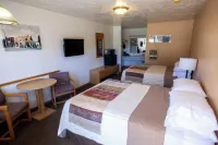Blue Pine Motel Hotels in Panguitch
