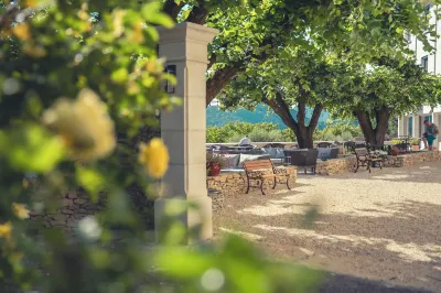 Logis Hôtel Restaurant le Plantevin Hotels near Chateau d'aulan