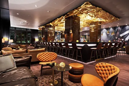 Motel One Zürich Отели рядом с достопримечательностью «Kirche Enge»