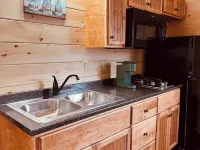 Blue Cabin by the Brook in Surry close to Acadia National Park and Bar Harbor Hotels in Surry