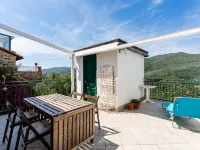 Ca'de Pauline Hotels in Chiusanico