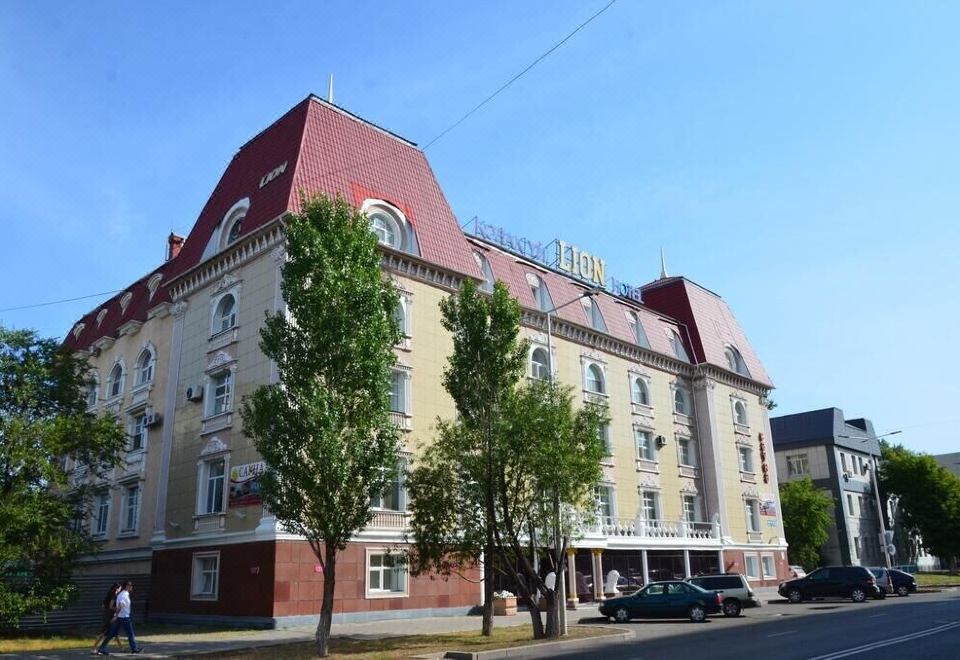 hotel overview picture