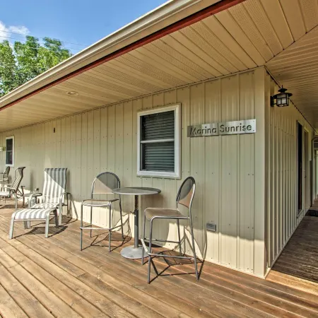 Pet-Friendly Wabasha Studio: Boat, Ski & Explore!