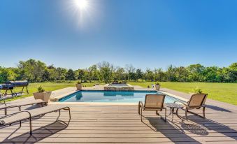 Stunning Ranch Villa Private Pool and Hot Tub!