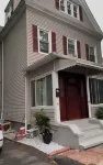 ZO Family Cottage Hotel dekat Mount Vernon East