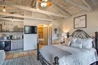 Blue Jay Cottage - Pittsburg Studio on Winery! Hotels in Camp County