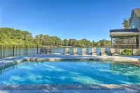 Waterfront Oasis on Tims Ford Lake: Pool/Kayak! - 3-Star