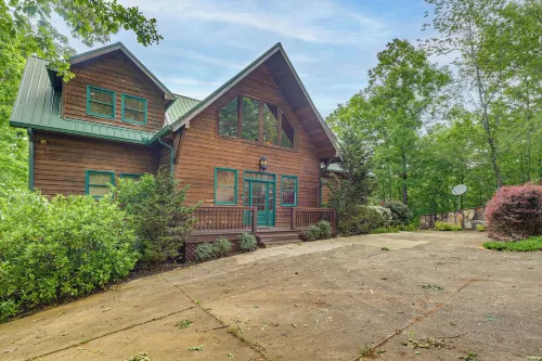 Secluded Cove and Fire Pit Lake Wedowee Getaway - 3-Star