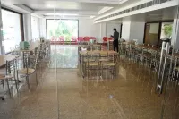 Hotel Natraj International Hotels in Patnitop