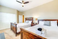 Free Heated Pool! Chandler Home w/ Fire Pit - spa
