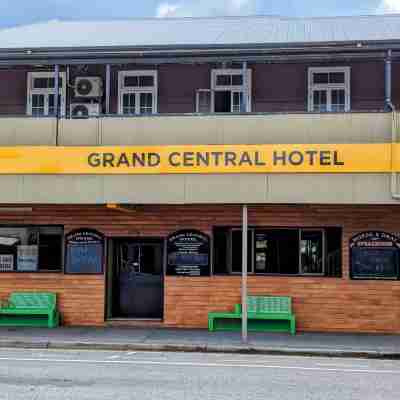 Grand Central Hotel Proserpine Hotel Exterior