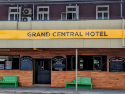 Grand Central Hotel Proserpine فنادق في بروسربين