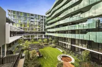 Corporate Living Accommodation Abbotsford Hotel di Kew