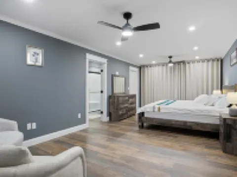 Cool New Dover Home ドーバーのホテル